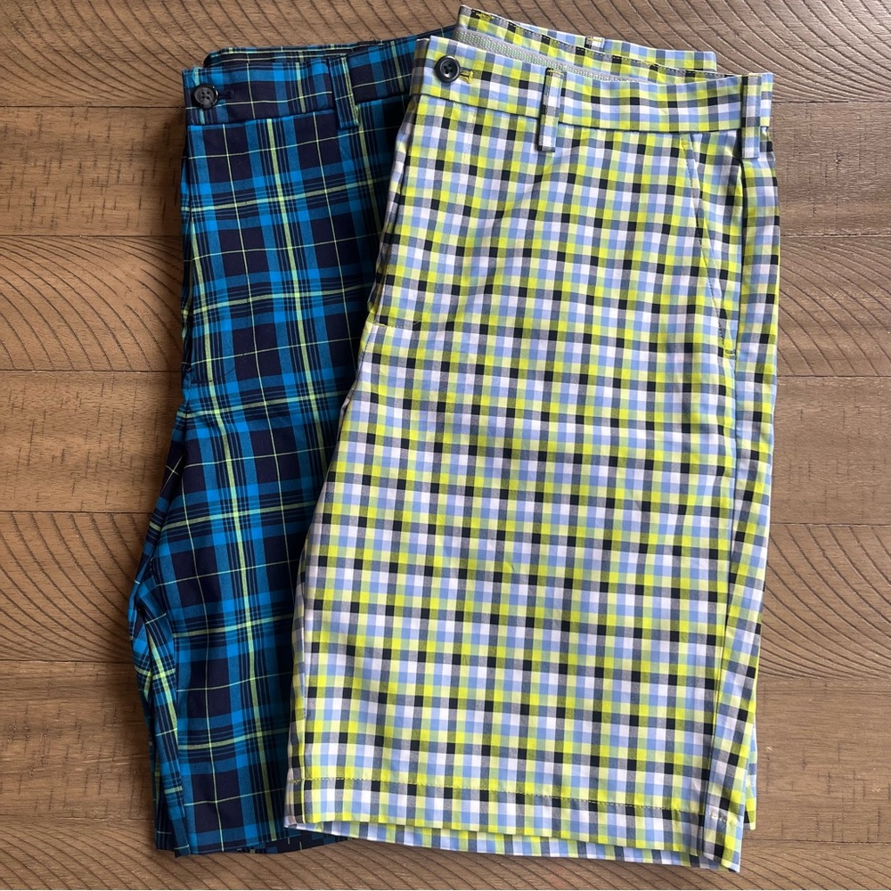 Izod Golf Shorts Lot of 2 Plaid Green Blue Men’s Size 34